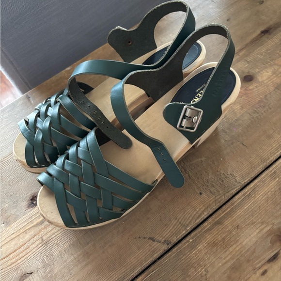 Swedish Hasbeens Shoes - Green Swedish hasbeen clog sandals
